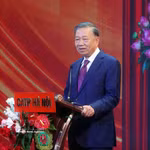 El secretario general del Partido Comunista de Vietnam y presidente de la República, To Lam, habla en el evento. (Fuente: VNA)