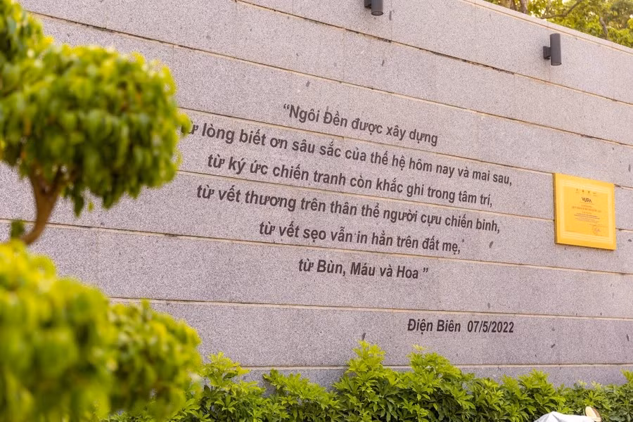 Según la junta directiva del sitio de la reliquia, se eligió la colina F para construir el templo porque fue testigo de la batalla más feroz de los soldados del Ejército Popular de Vietnam durante la campaña de Dien Bien Phu. Foto: Vietnam+