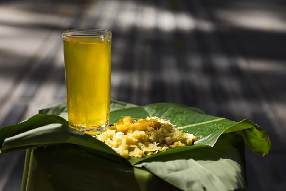 En los platos elaborados a base de estos granos, el arroz verde glutinoso posee un sabor típico que mucha gente ama y busca. Foto: Quynh Anh/VNA