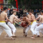 Festival de lucha con pelota de Thuy Linh en Hanoi