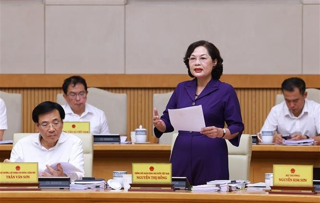 La gobernadora del Banco Estatal de Vietnam, Nguyen Thi Hong. (Foto: VNA) vna-potal-thu-tuong-chu-tri-phien-hop-chinh-phu-chuyen-de-ve-xay-dung-phap-luat-thang-6-nam-2025-8104874.jpg