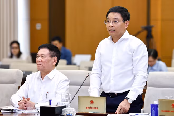 vna-potal-ubtv-quoc-hoi-cho-y-kien-ve-du-thao-luat-quan-ly-va-dau-tu-von-nha-nuoc-tai-doanh-nghiep-7978347.jpg