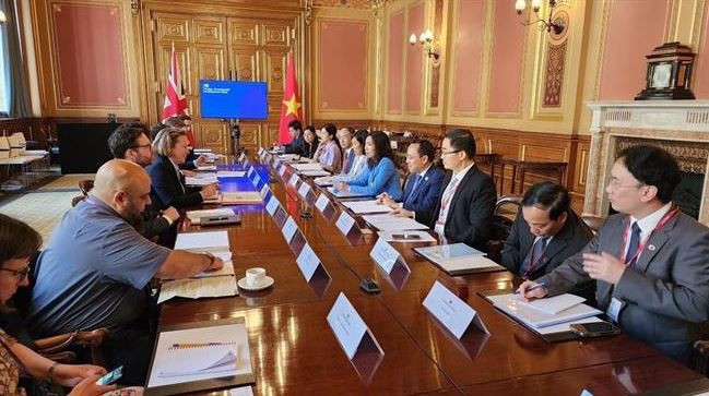 Escenario del IX Diálogo Estratégico Vietnam-Reino Unido. (Fuente: VNA) thu-hang.jpg