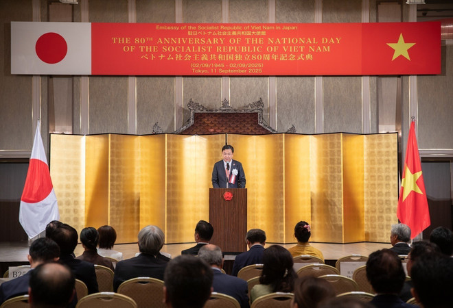 El embajador vietnamita en Japón, Pham Quang Hieu, habla en el evento. (Fuente: VNA) vna-potal-le-ky-niem-80-nam-quoc-khanh-viet-nam-tai-nhat-ban-8270279.jpg