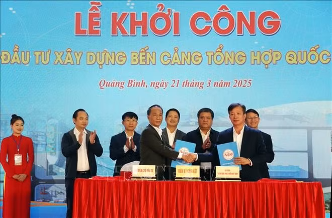 hon-la-210325.jpg