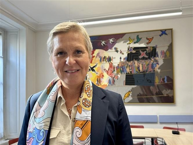 La presidenta del Grupo de Amistad Francia – Vietnam en la Asamblea Nacional de Francia, Anne Le Hénanff. (Fuente: VNA) vna-potal-ngoai-giao-nghi-vien-cau-noi-ben-vung-trong-quan-he-phap-viet-8138471.jpg