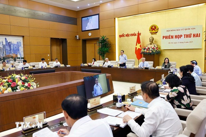 Panorama de la segunda sesión del Consejo Nacional Electoral. (Fuente: VNA) hoi-dong-bau-cu-1-1.jpg
