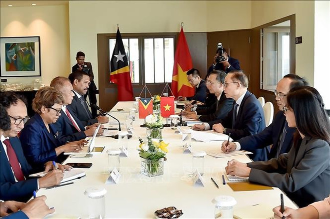 Panorama de la reunión. (Fuente: VNA) le-hoai-trung-2.jpg