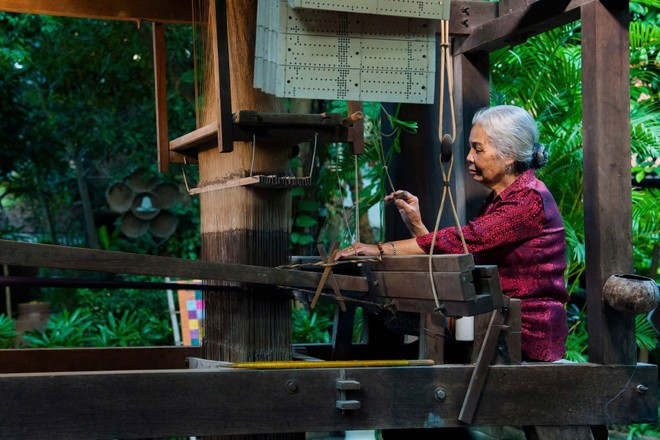 La seda Van Phuc ha pasado de tener un mero valor material a convertirse en un símbolo cultural, demostrando el talento de la población vietnamita. (Fuente: Vietnamplus) 4b43f6271080afdef691.jpg
