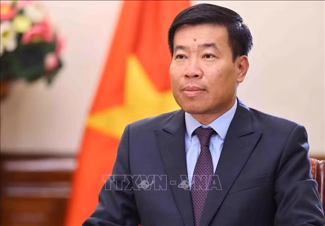thu-truong-nguyen-manh-cuong.jpg