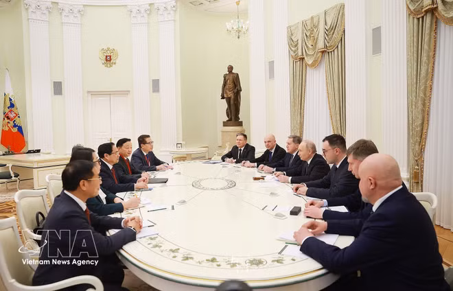 vnanet-thu-tuong-pham-minh-chinh-hoi-kien-tong-thong-nga-vladimir-putin-8662958-1-1.jpg