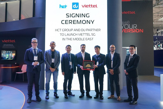Viettel High Tech prueba dispositivos 5G con operadores líderes en Medio Oriente. (Foto: VNA) viettel-high-tech-thu-nghiem-thiet-bi-5g-cung-nha-mang-hang-dau-tai-trung-dong-ttxvn.jpg