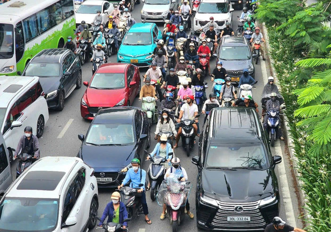 Hanoi contará con políticas para apoyar la transición al transporte ecológico. (Foto: VNA) img-6253.jpg