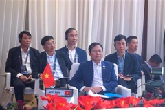 El general Nguyen Tan Cuong, jefe del Estado Mayor del Ejército Popular y viceministro de Defensa de Vietnam, al encabezar una delegación de alto nivel de Vietnam, participa en la Reunión Restringida de Ministros de Defensa de la ASEAN. (Fuente: VNA)