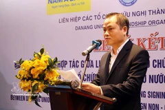 Nguyen Ngoc Binh, presidente de la Unión de Organizaciones de Amistad de Da Nang, pronuncia un discurso (Fuente: VNA)