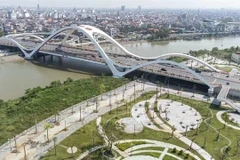 Puente Rao en Hai Phong que conecta la zona central con otras partes de la ciudad. (Foto: VNA)