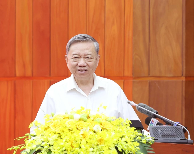El secretario general del Partido Comunista de Vietnam, To Lam. habla en la reunión. (Foto: VNA)