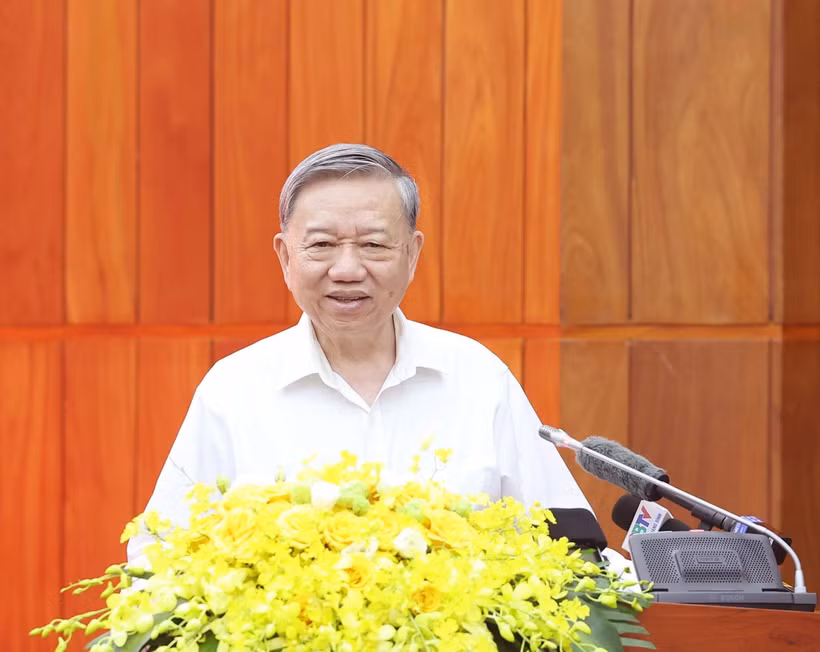 El secretario general del Partido Comunista de Vietnam, To Lam. habla en la reunión. (Foto: VNA)