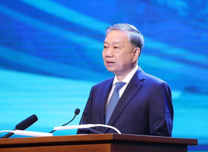 El secretario general del Partido Comunista de Vietnam, To Lam, habla en la Cumbre P4G. (Foto: VNA)