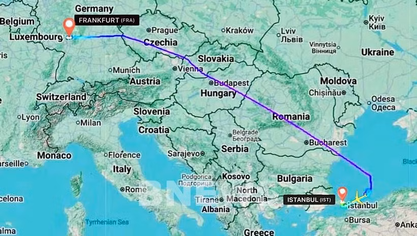 Vietnam Airlines desvía vuelo Frankfurt – Ciudad Ho Chi Minh a Estambul por emergencia médica. (Foto: Bnews/VNA)