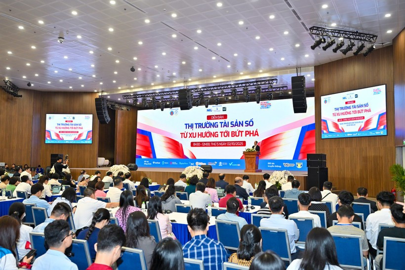El foro “Mercado de activos digitales: de la tendencia al avance”. (Foto: Vietnam+)