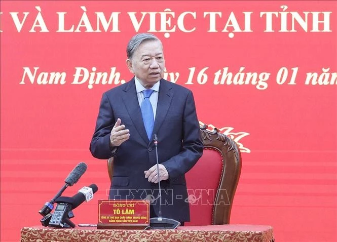 El secretario general del Partido Comunista de Vietnam, To Lam, habla en la reunión. (Foto: VNA)