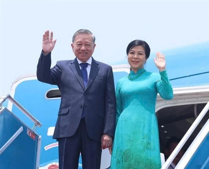 El secretario general del Partido Comunista de Vietnam (PCV), To Lam, y su esposa inician una gira por Rusia, Kazajistán, Azerbaiyán y Bielorrusia. Foto: VNA