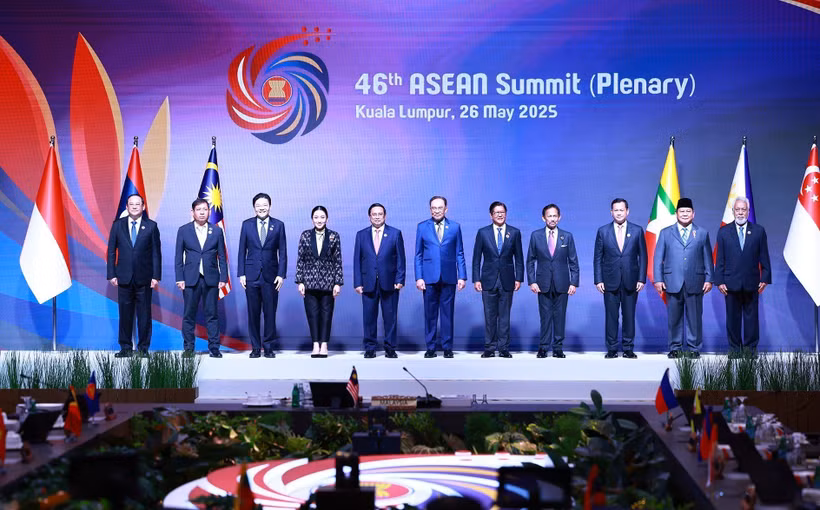 Los líderes en la 46 Cumbre de la ASEAN. (Foto: VNA)