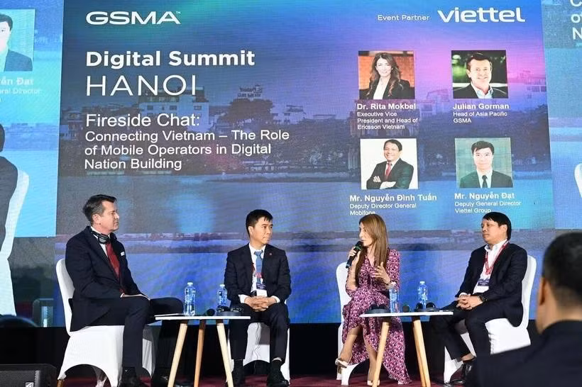Delegados en el evento. (Foto: Viettel)