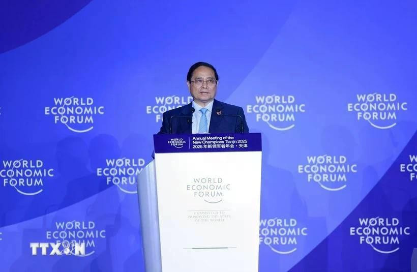 El primer ministro Pham Minh Chinh interviene en la cita. (Foto: VNA)