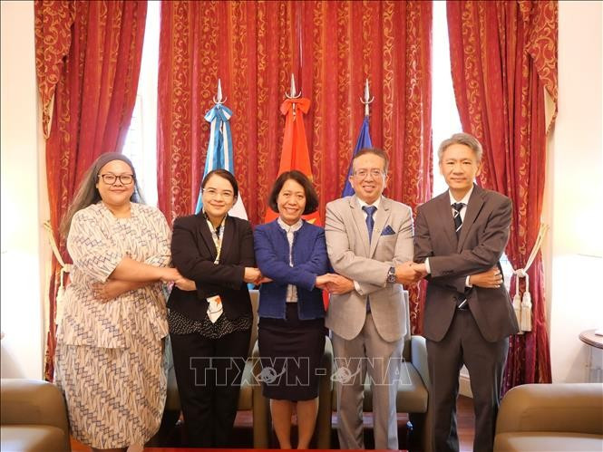 Vietnam preside Comité de la ASEAN en Buenos Aires