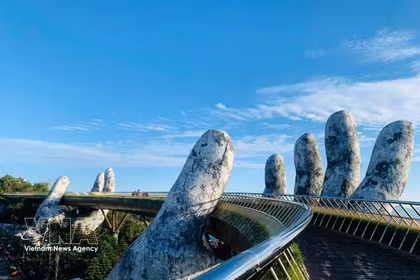 El puente dorado en Da Nang. (Fuente: VNA)
