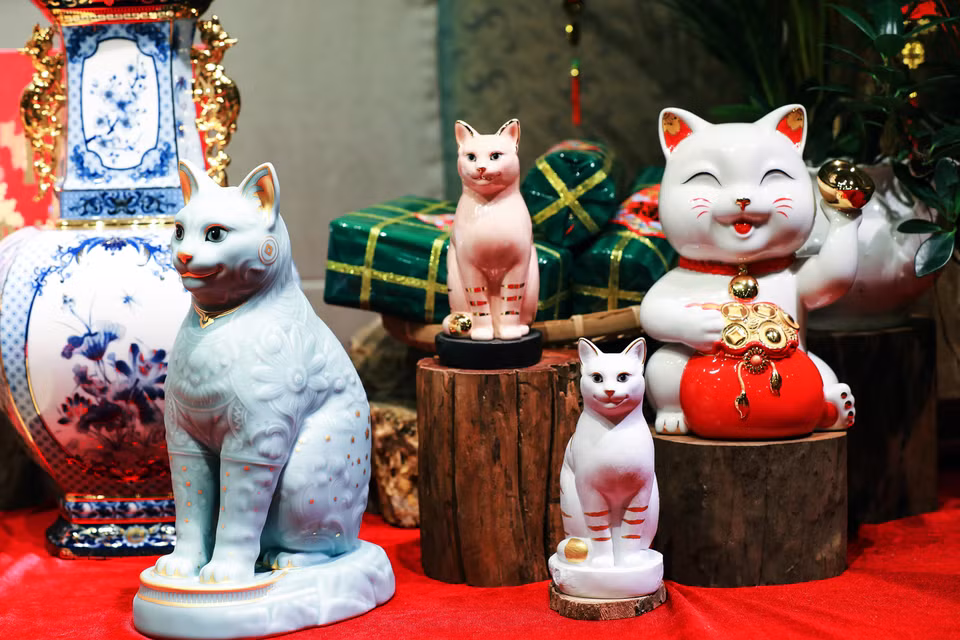 Estatua de gato de Minh Long I con diversas formas (Fuente:VNA)