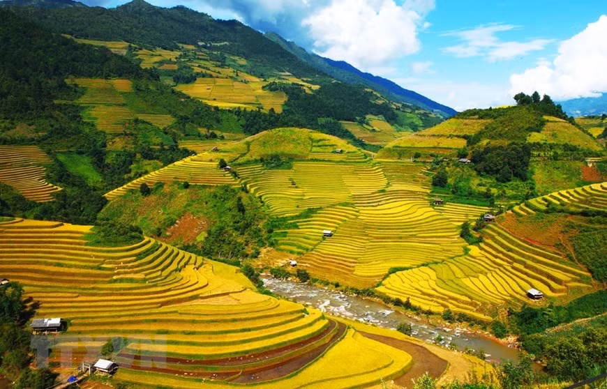 Los campos de terrazas en la comuna de De Du Phinh (Fuente: VNA)