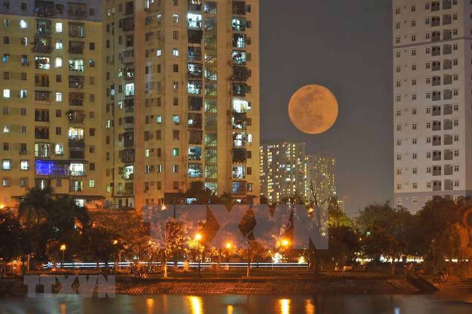 Foto tomada a las 7pm en Hanoi (Foto: VNA)