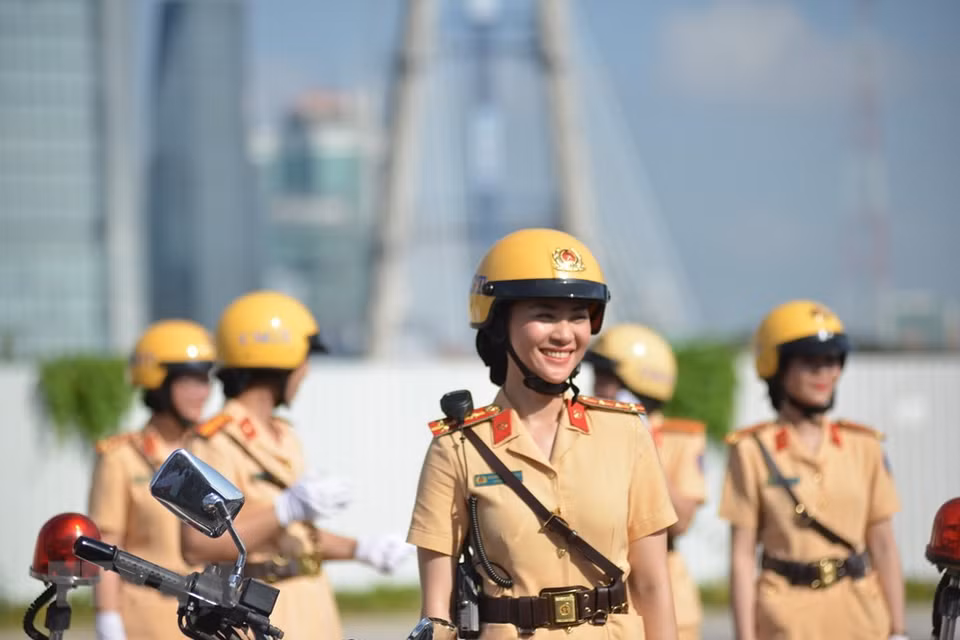 El equipo servirá para acompañar a las delegaciones de alto nivel en los importantes eventos de Ciudad Ho Chi Minh en el futuro.
