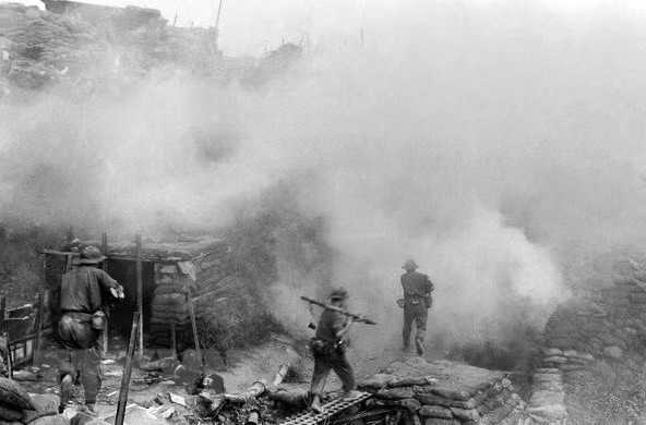 El 30 de marzo de 1972, el Ejército de Liberación de Vietnam ocupó del punto 365, abriendo la campaña de liberación de Quang Tri. (Foto: Luong Nghia Dung/VNA)