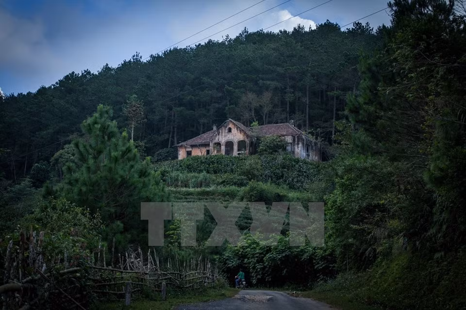Antiguas villas en la zona turística Phia Oac- Phia Den (Fuente: VNA)