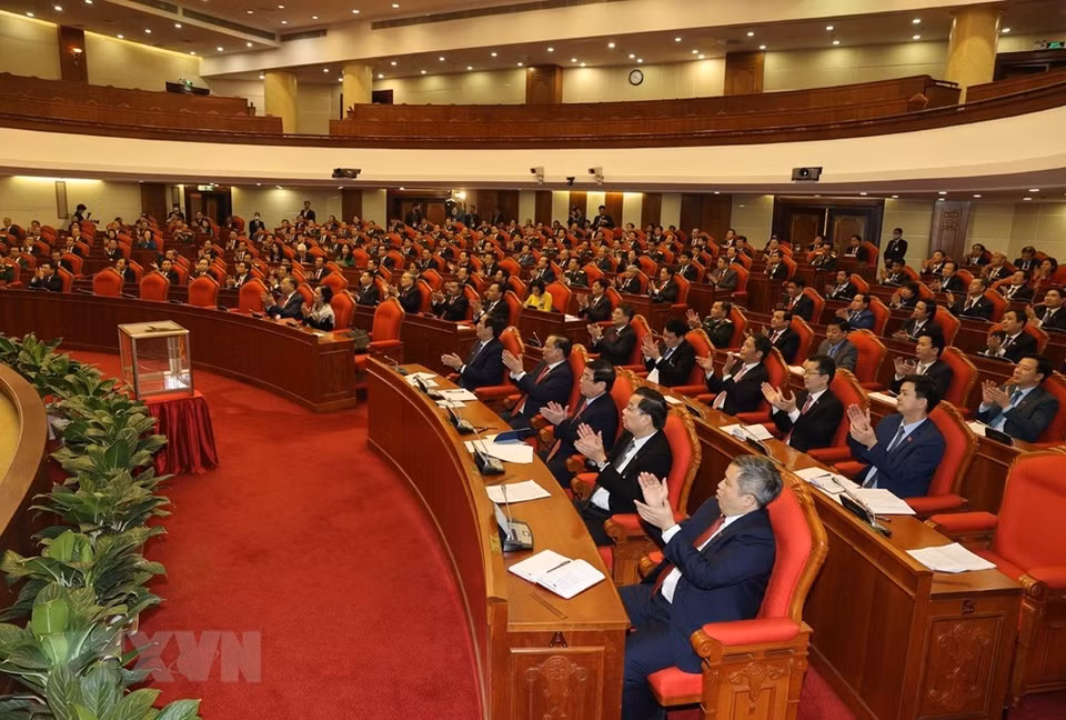 Los miembros del Comité Central del PCV del XIII mandato. (Foto: VNA)