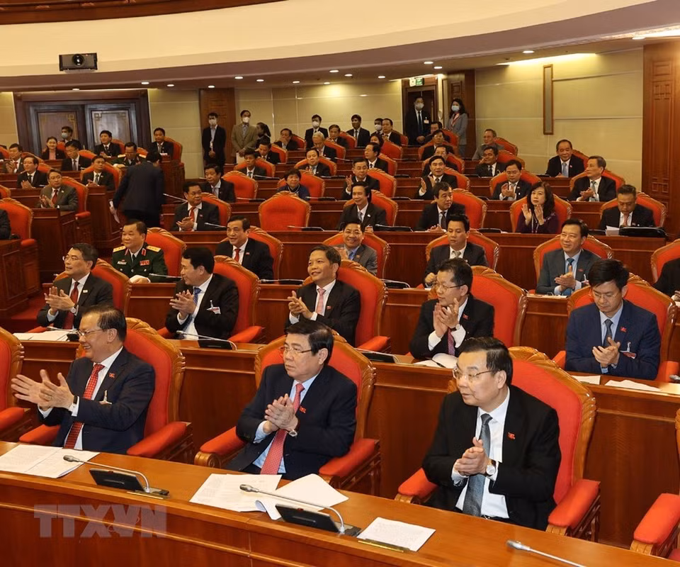 Los miembros del Comité Central del PCV del XIII mandato. (Foto: VNA)