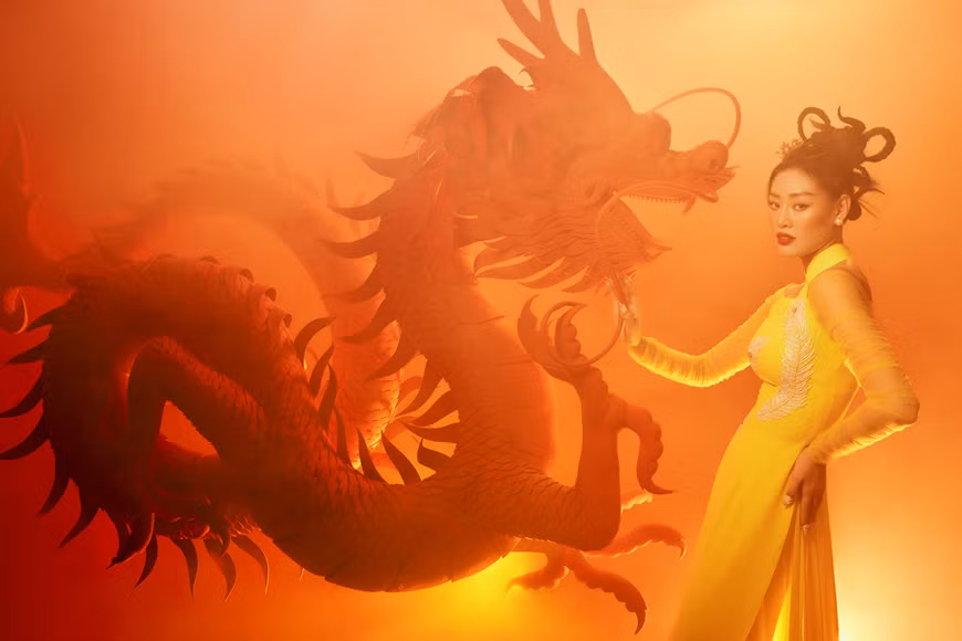 Miss Khanh Van en su conjunto de fotos de estilo oriental misterioso (Foto: Vietnam+)