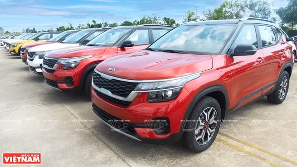 El nuevo automóvil de turismo Kia Seltos de THACO AUTO. (Foto:VNA)