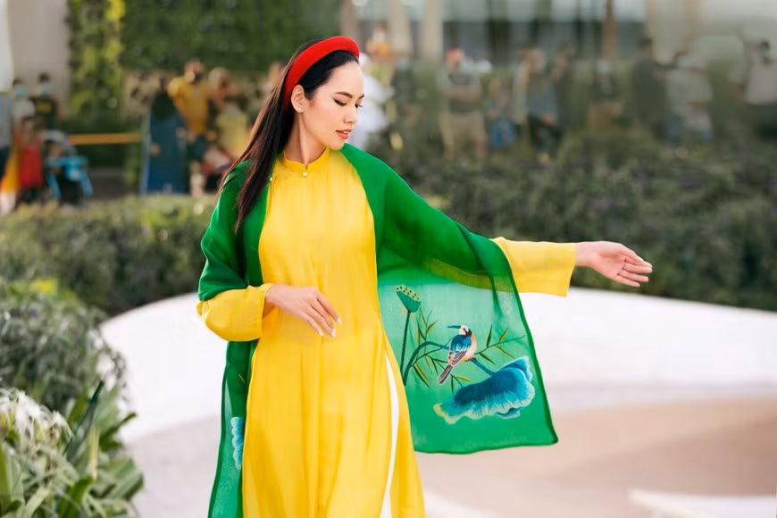 Después de un largo descanso del trabajo debido al impacto de la pandemia del COVID-19, esta es una oportunidad para que las bellezas de Miss Universo Vietnam se reúnan y tengan recuerdos memorables al participar en el programa. (Foto: Vietnam+)