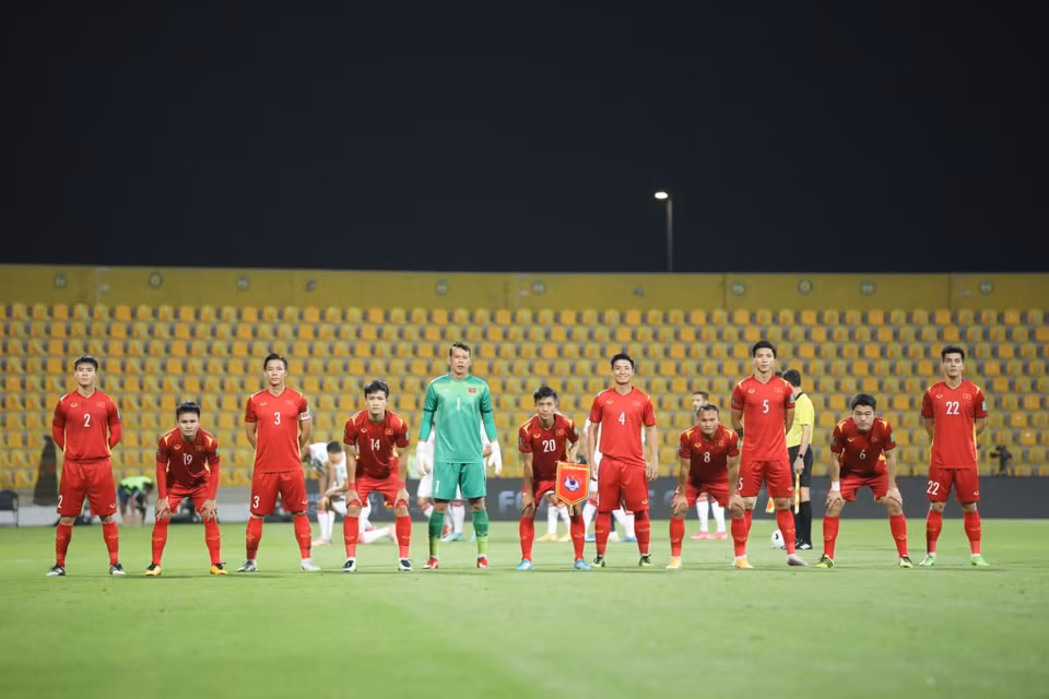 El equipo vietnamita antes del partido. (Foto: Hoang Linh, reportero de VNA en los Emiratos Árabes Unidos)
