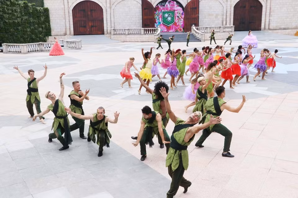 Presentación artística en la Fiesta Danzas del Sol. (Fuente: VNA)