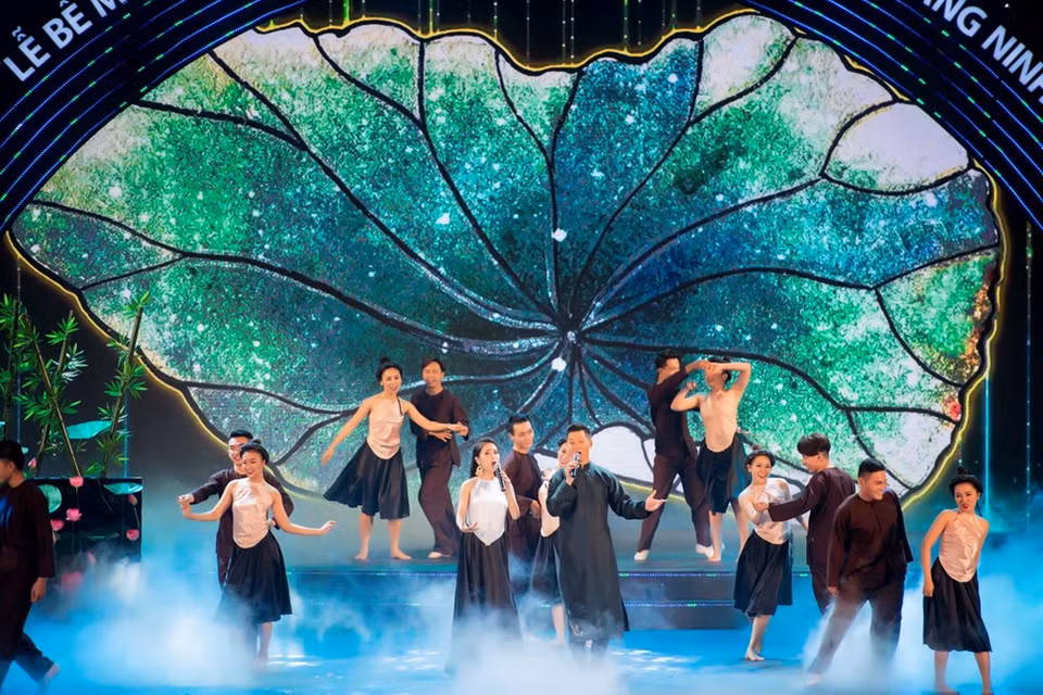 Presentación artística en Foro de Turismo ASEAN 2019 en Ha Long. (Fuente: VNA)