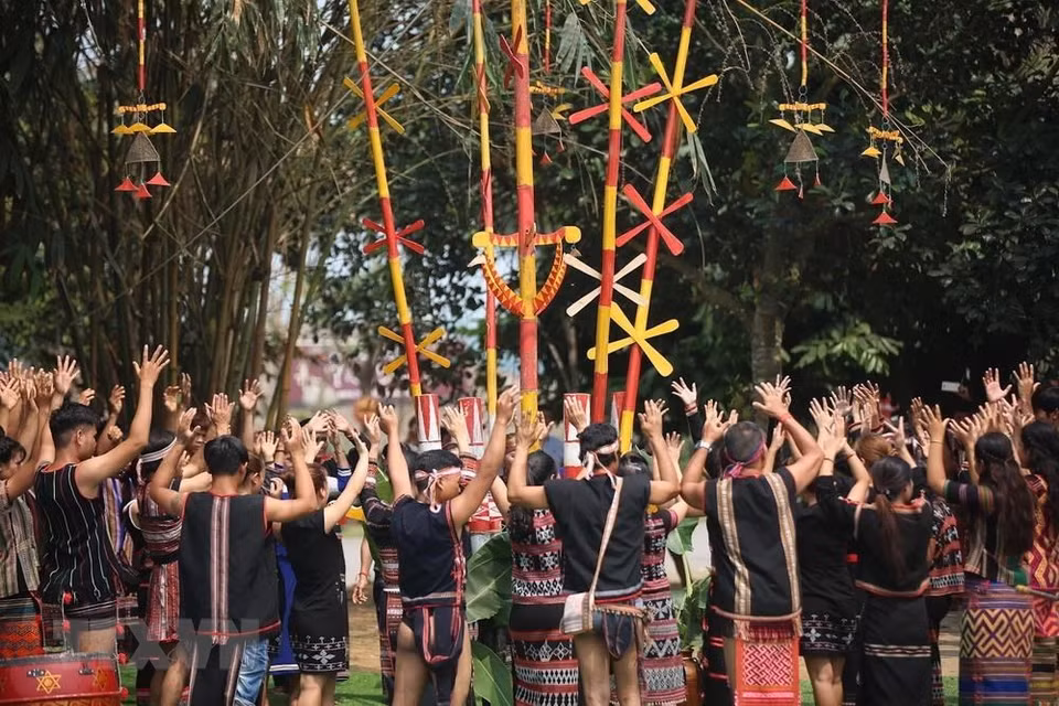 Vietnam es la casa común de las 54 etnias, de las cuales la mayoría es la etnia Kinh, que ocupa más de 86 por ciento de la población total. (Fuente: VNA)