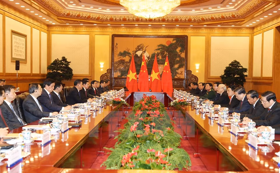 Phu Trong y Xi efectuaron diálogo bilateral (Fuente: VNA)