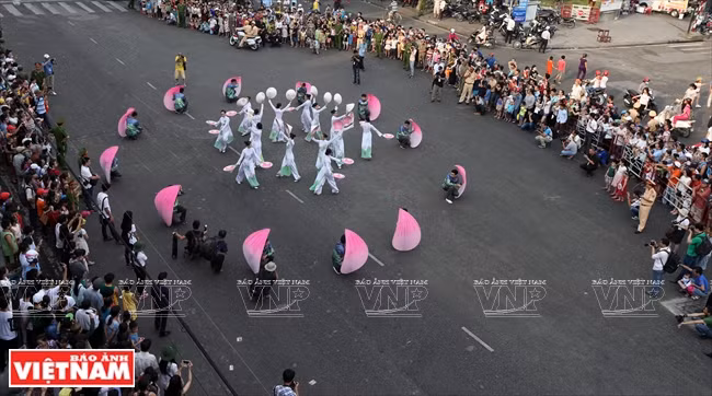 El evento contó con la participación de numerosos grupos y artistas nacionales e internacionales. (Foto: VNP)