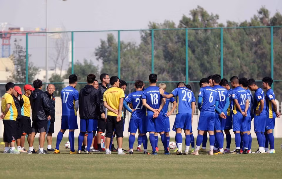 Selección de fútbol de Vietnam se prepara para Copa Asiática 2019, que tendrá lugar este mes en los Estados Árabes Unidos (Fuente:VNA)